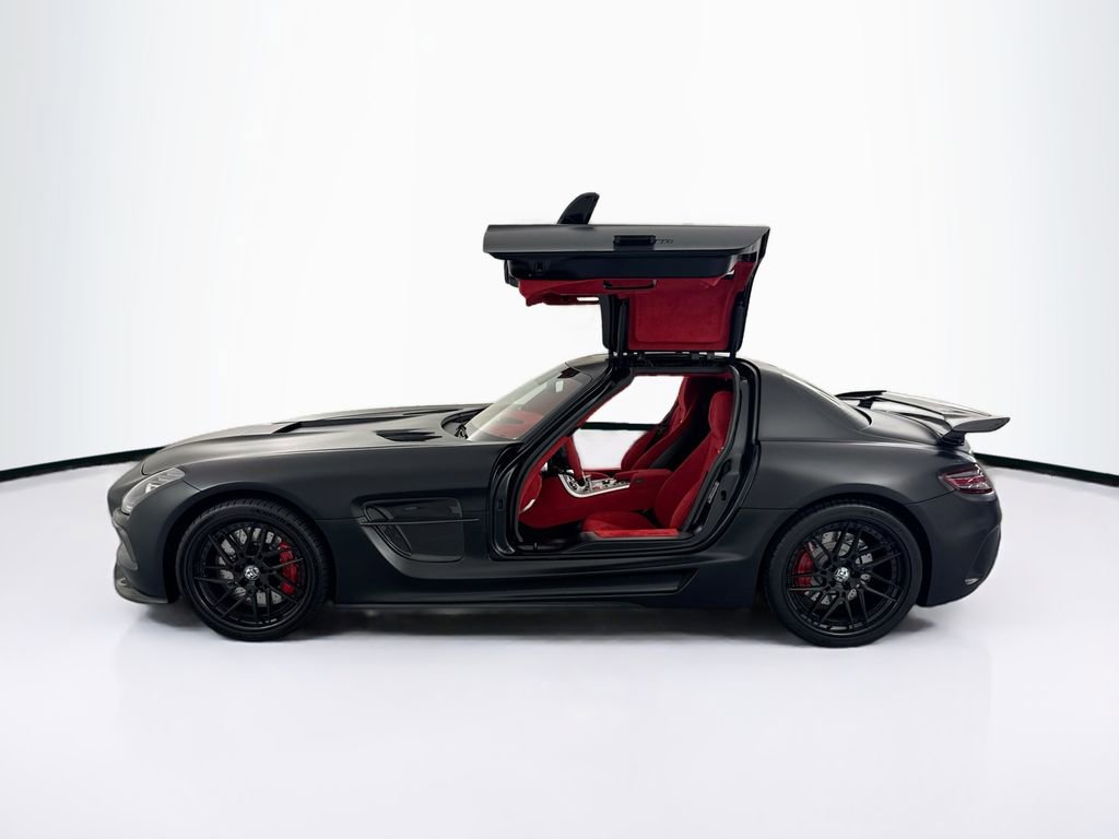 Used 2011 Mercedes-Benz SLS AMG Coupe image 41