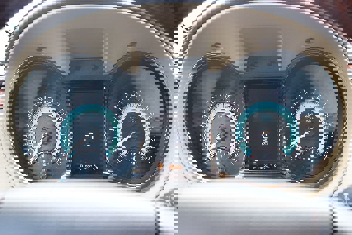 Used 2012 Buick LaCrosse Touring image 20