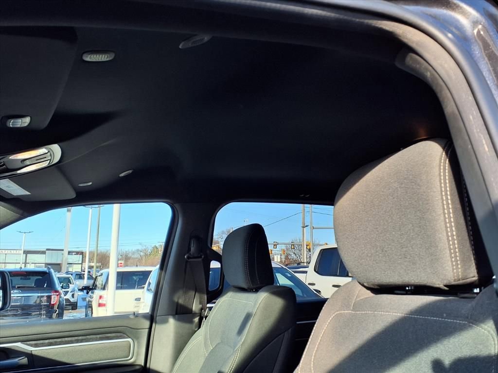 Used 2021 RAM 1500 Big Horn image 17