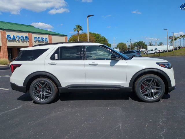 New 2026 Ford Explorer ST image 4