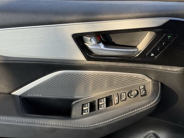 Used 2023 Acura MDX w/ Technology Package FWD image 21