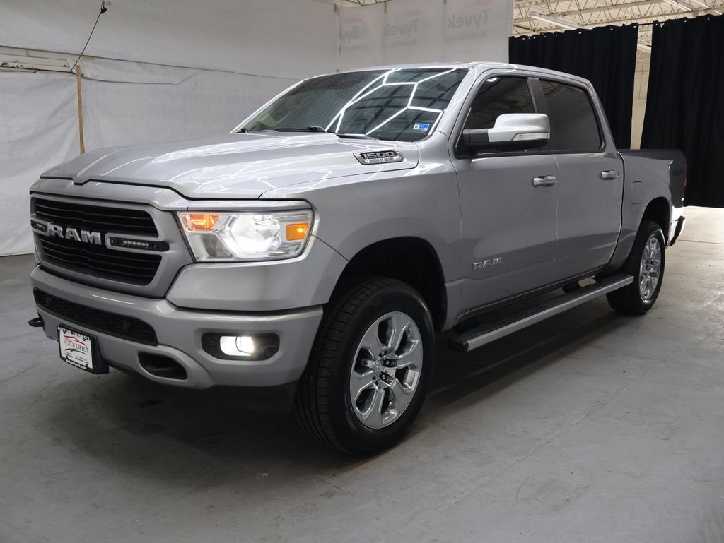 Used 2019 RAM 1500 Big Horn AWD/4WD image 3