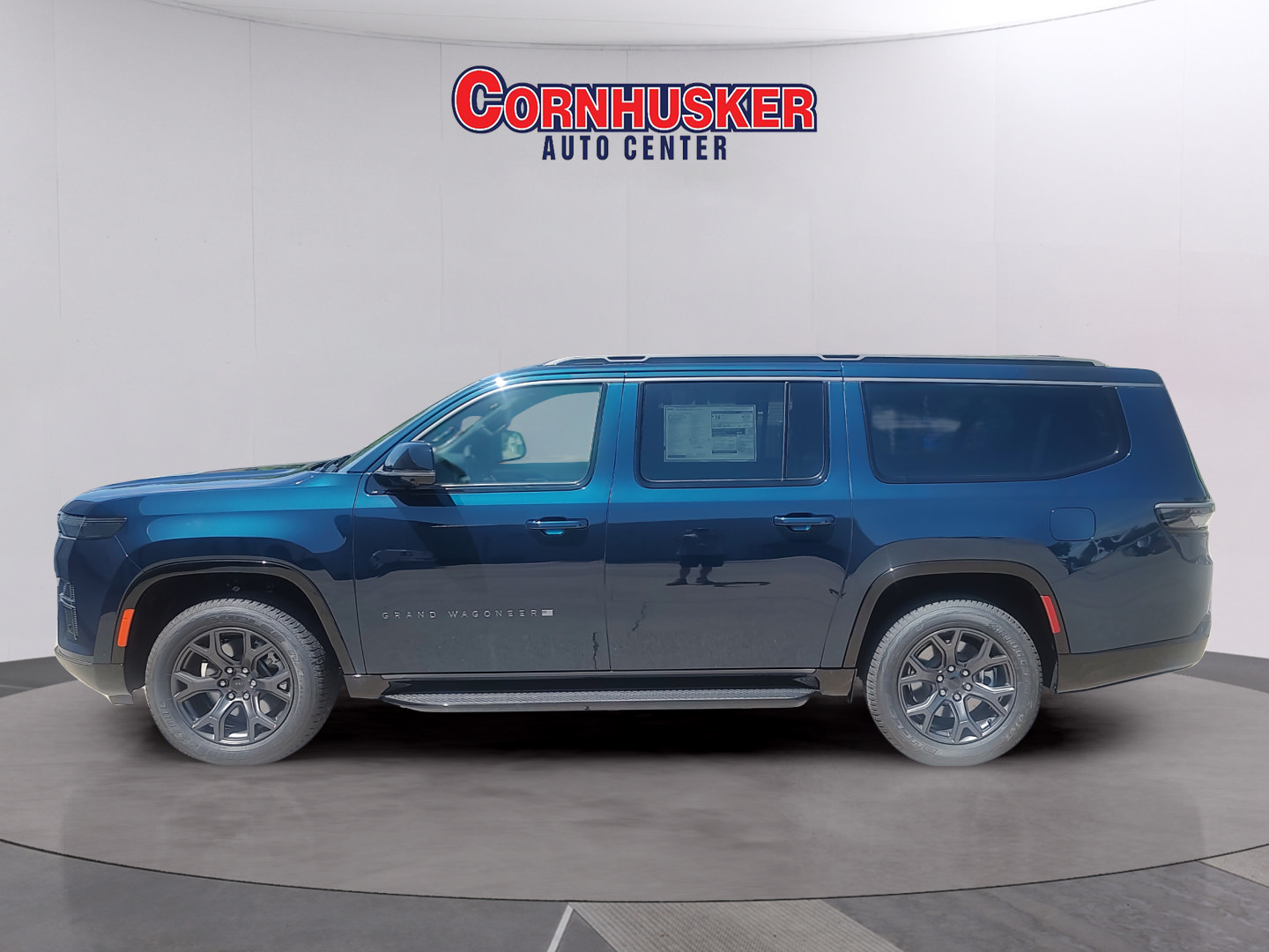 New 2026 Jeep Grand Wagoneer L Limited w/ Convenience Group I AWD/4WD image 4