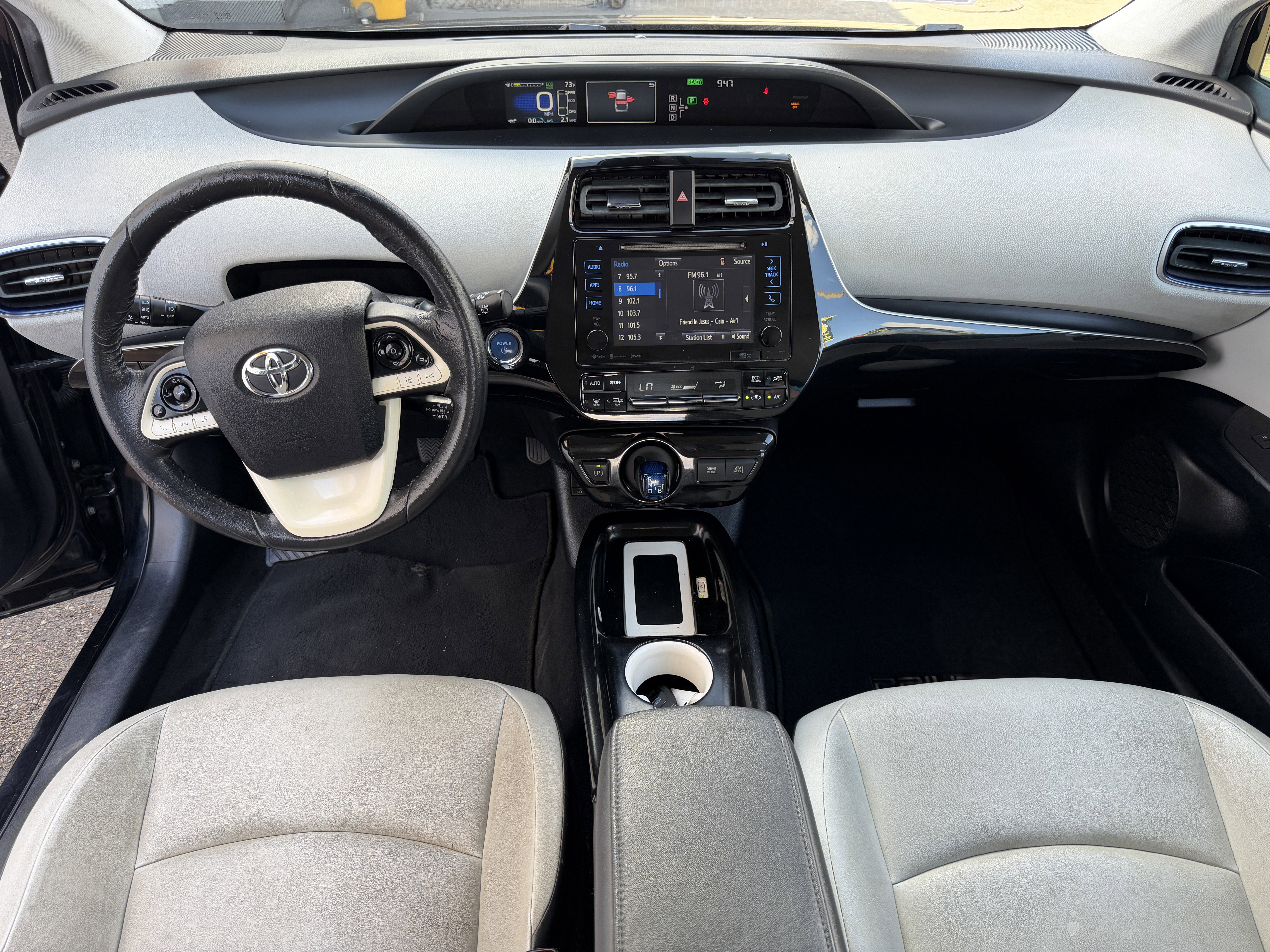 Used 2016 Toyota Prius Four Touring FWD image 12