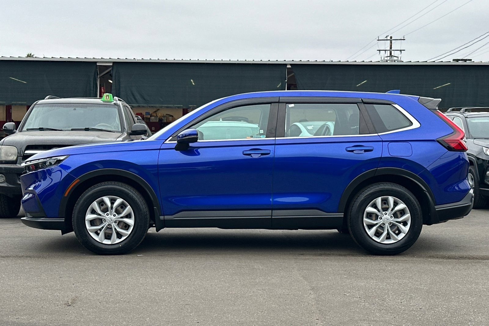Used 2024 Honda CR-V LX image 7