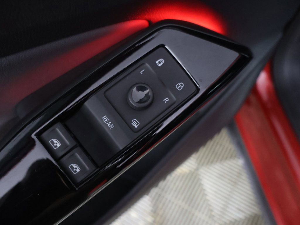 Used 2023 Volkswagen ID.4 Pro S image 36