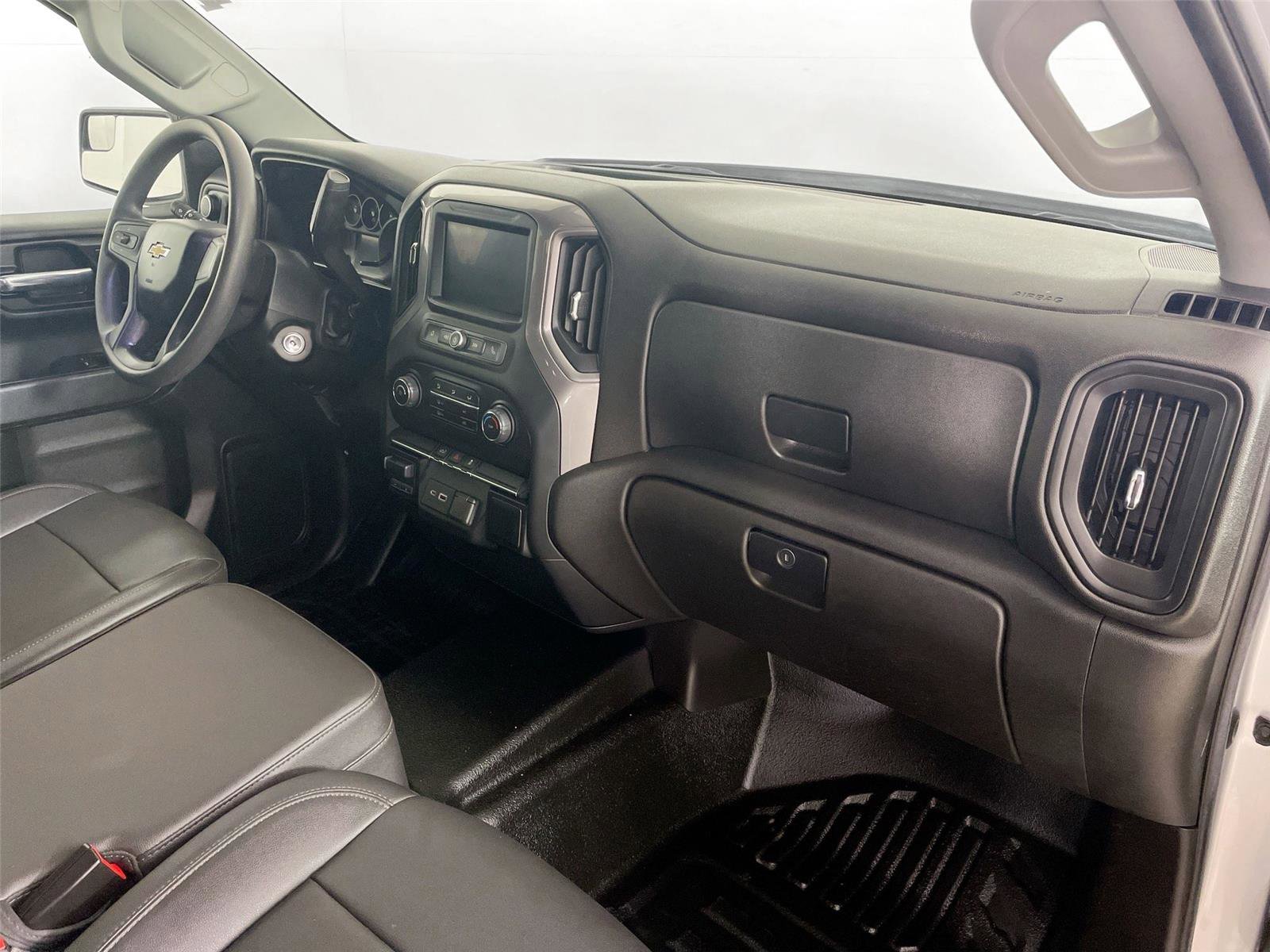 Used 2021 Chevrolet Silverado 1500 W/T w/ WT Value Package AWD/4WD image 26