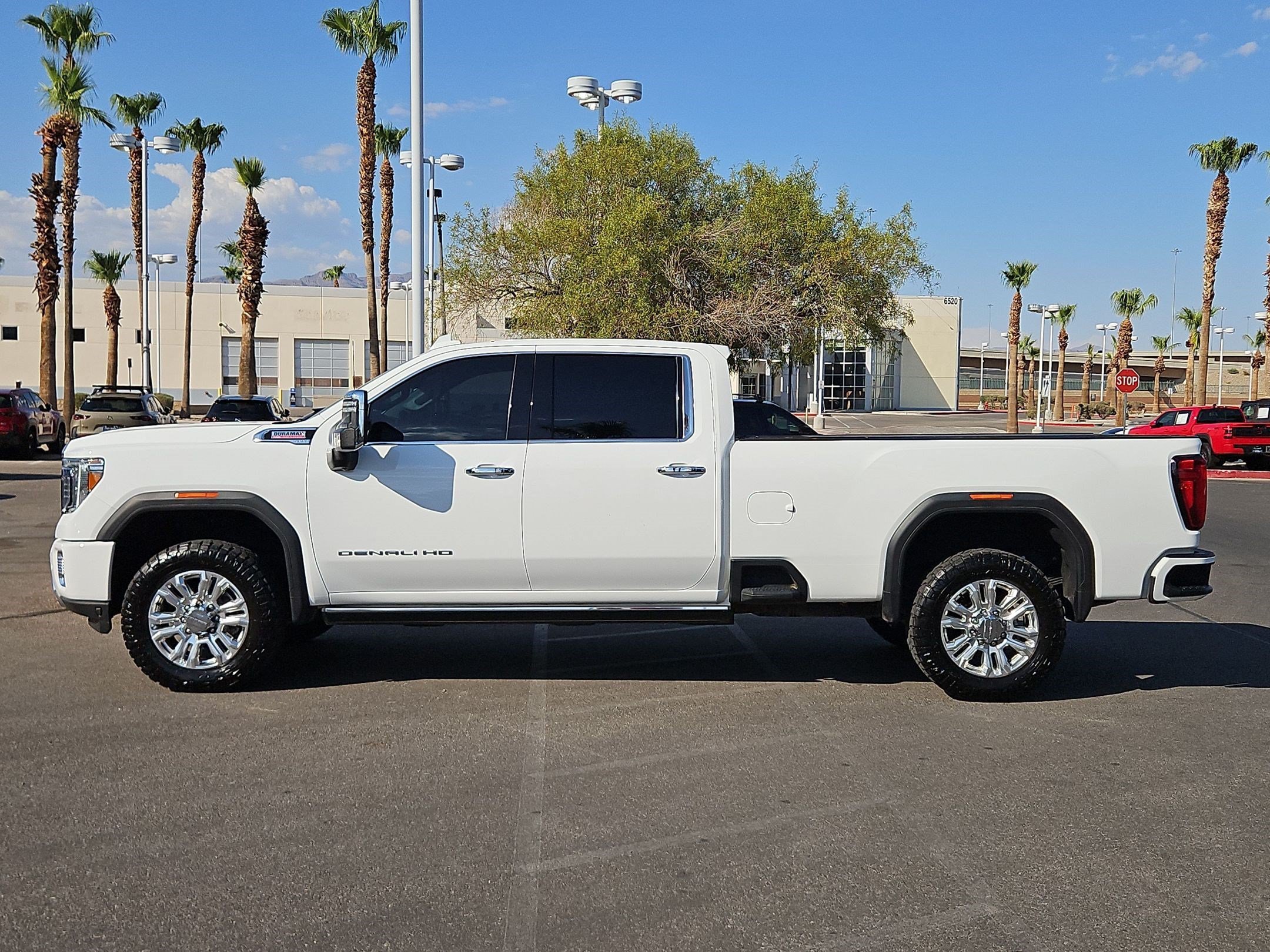 Certified 2022 GMC Sierra 3500 Denali w/ Denali Ultimate Package AWD/4WD image 2