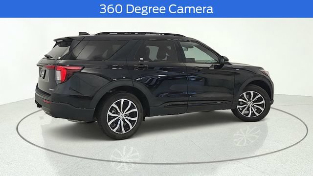 Certified 2026 Ford Explorer ST-Line AWD/4WD image 6