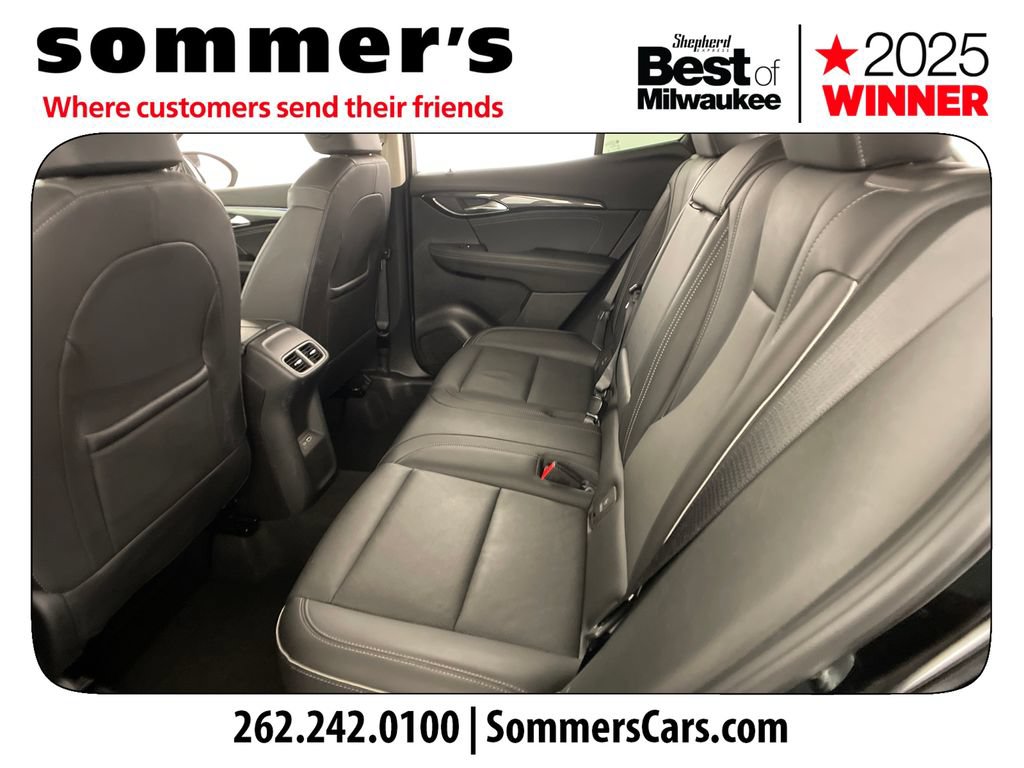 Used 2023 Buick Envision Essence AWD/4WD image 21