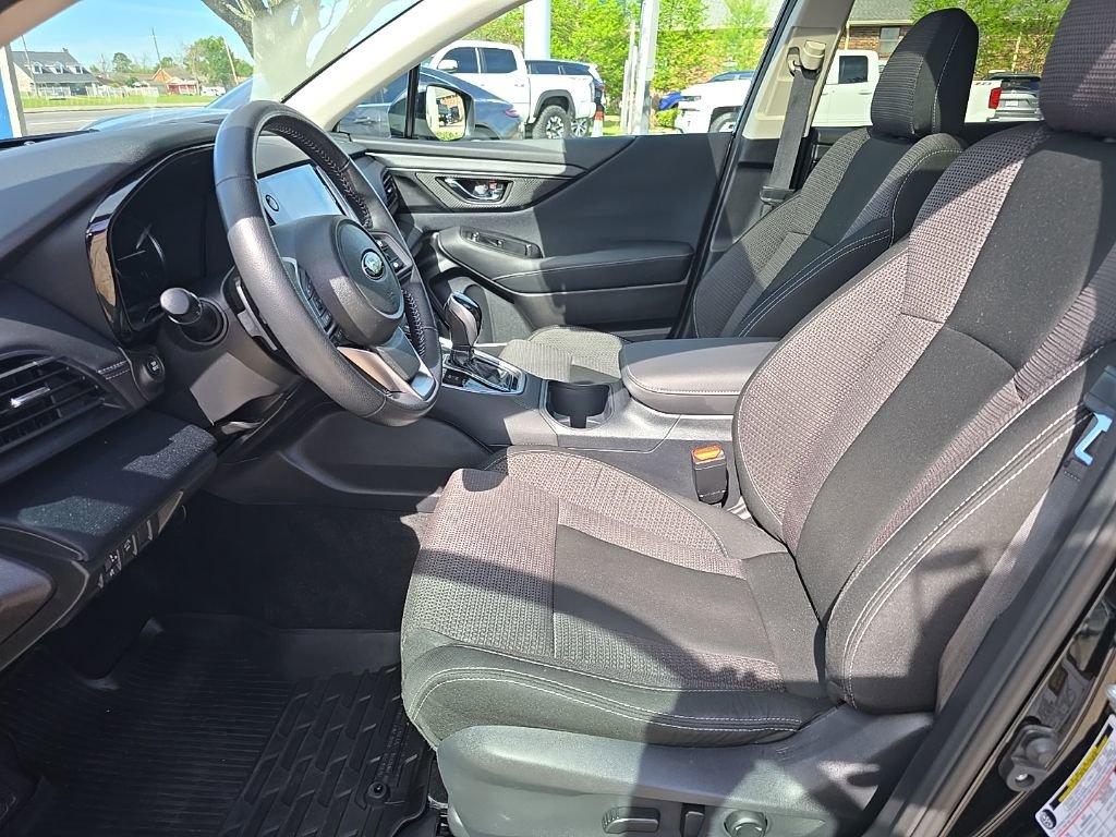 Used 2023 Subaru Outback Premium image 14
