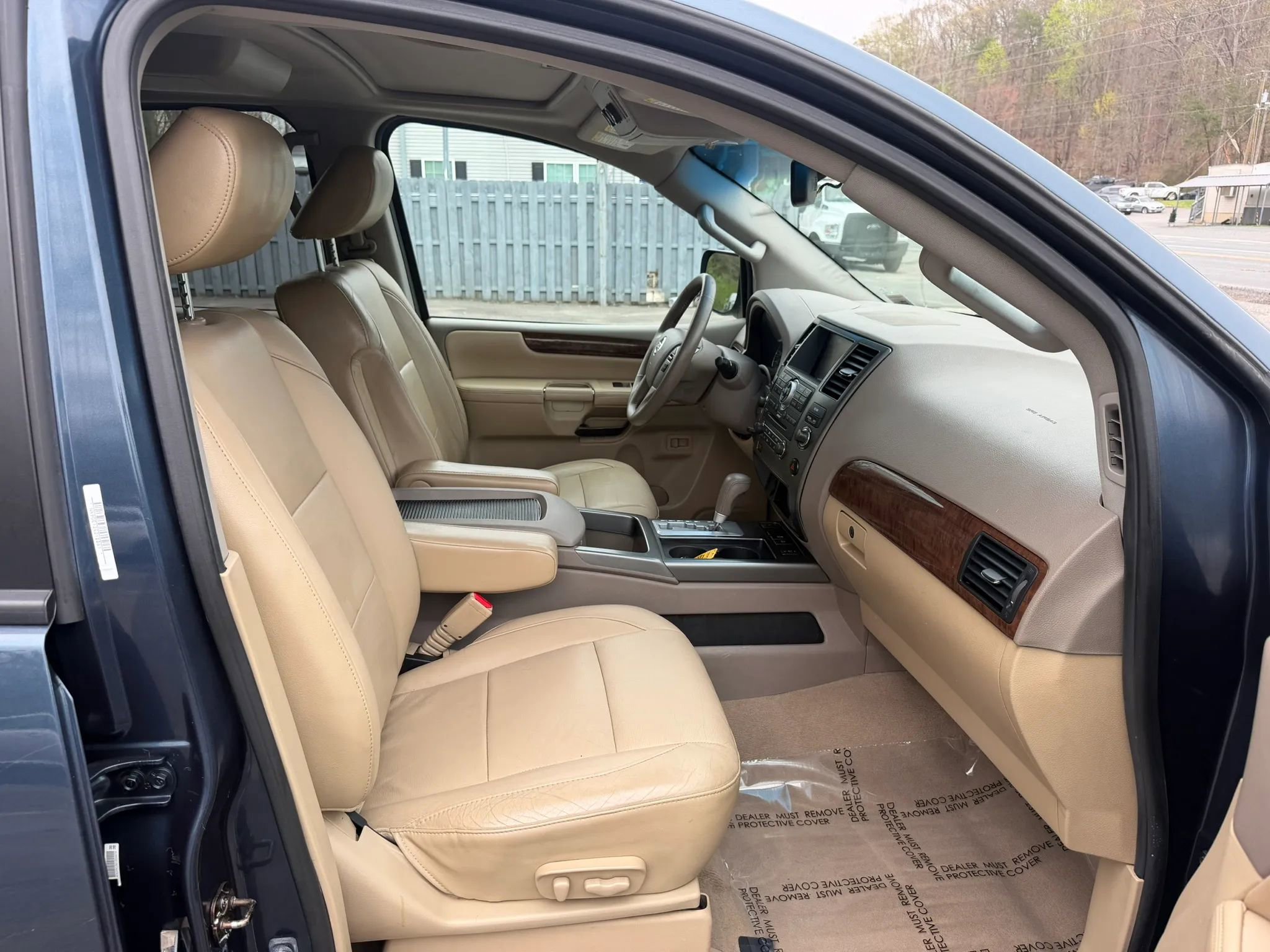 Used 2013 Nissan Armada SL image 16