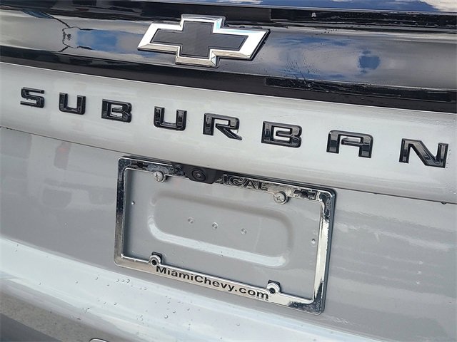New 2026 Chevrolet Suburban LT w/ Comfort Package image 9