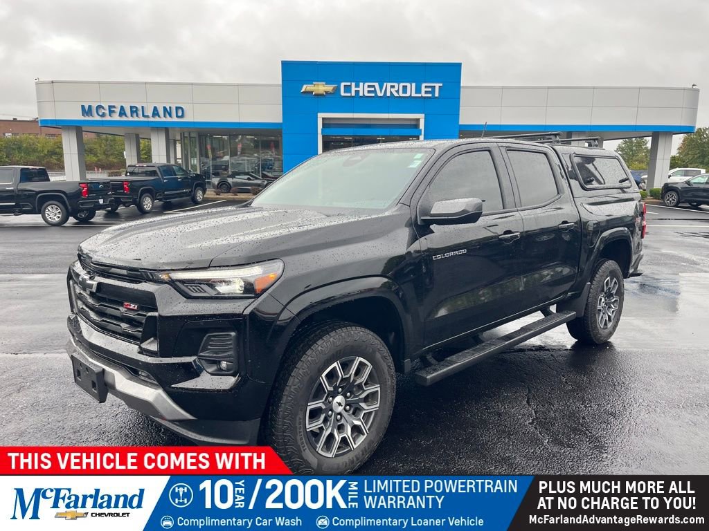 Used 2025 Chevrolet Colorado Z71 image 1