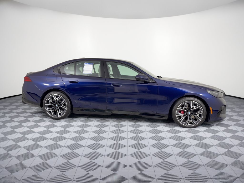 Certified 2026 BMW 550e xDrive AWD/4WD image 8