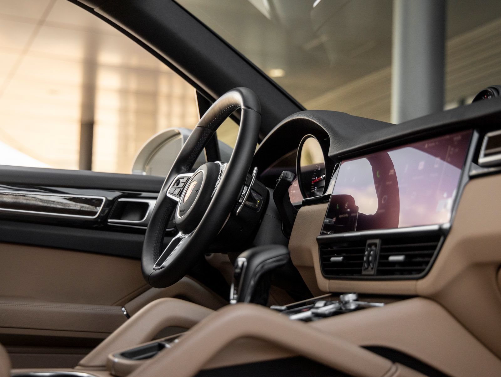 Certified 2023 Porsche Cayenne AWD/4WD image 48