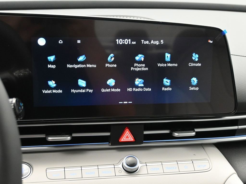 New 2025 Hyundai Elantra Limited image 15