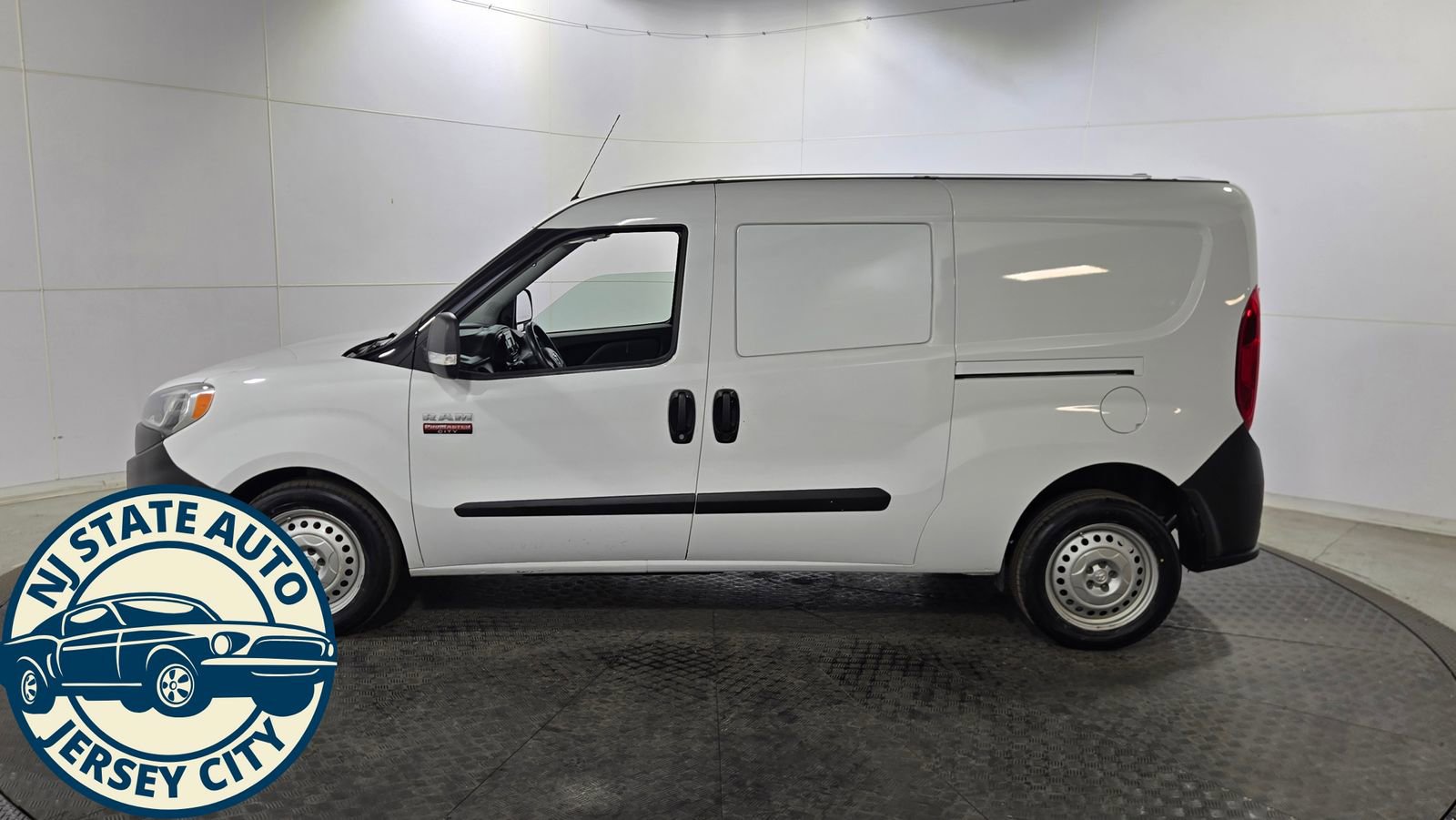 Used 2020 RAM ProMaster City Tradesman FWD image 4