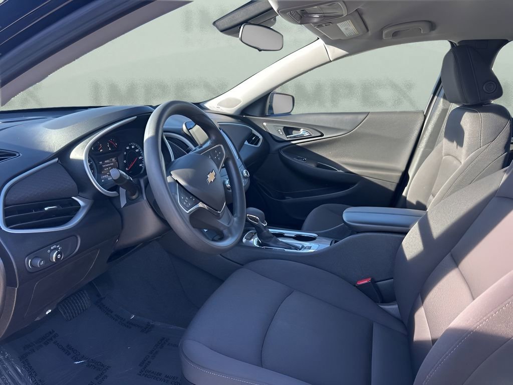 Used 2024 Chevrolet Malibu LT image 9