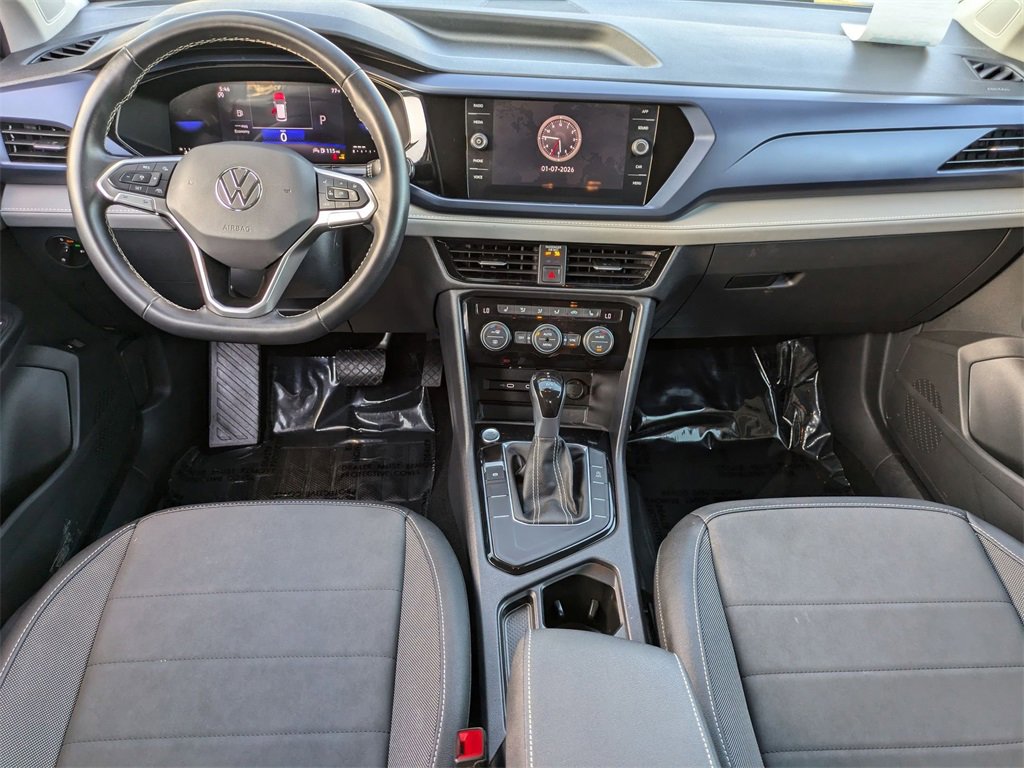 Used 2024 Volkswagen Taos SE image 24