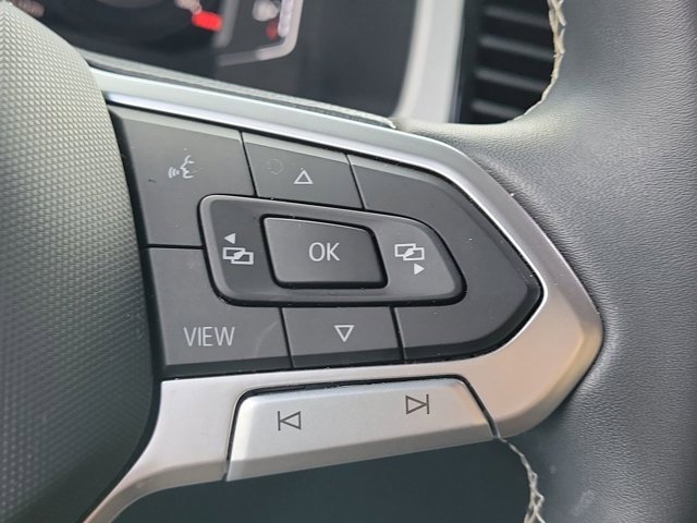 Used 2023 Volkswagen Atlas Cross Sport SE image 31