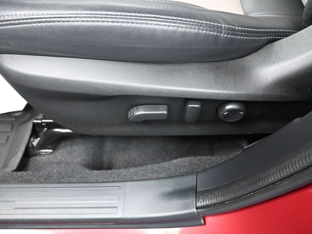 Used 2023 Subaru Forester Limited image 13