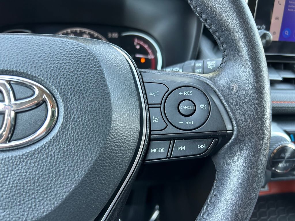 Used 2023 Toyota RAV4 Adventure image 18