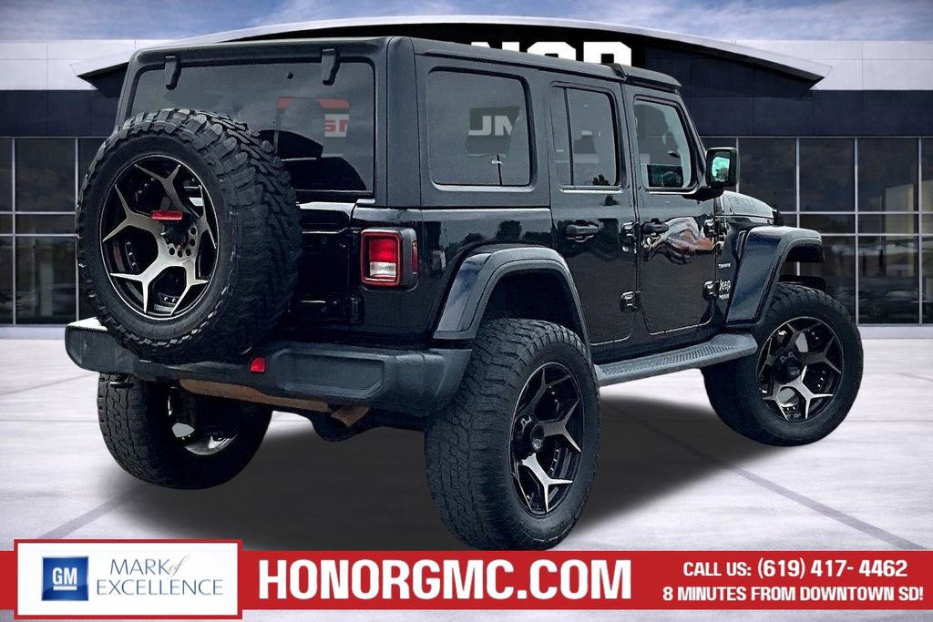 Used 2019 Jeep Wrangler Unlimited Sahara image 6