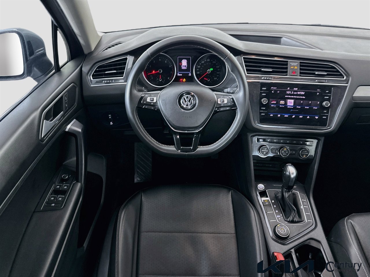 Used 2021 Volkswagen Tiguan SE AWD/4WD image 21