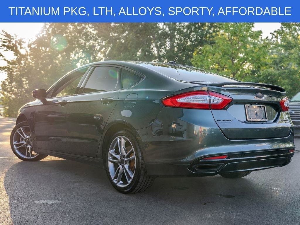 Used 2016 Ford Fusion Titanium FWD image 4