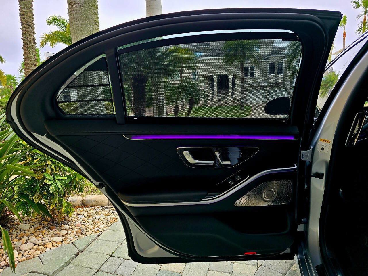 Used 2021 Mercedes-Benz S 580 4MATIC Sedan w/ Warmth & Comfort Package image 97