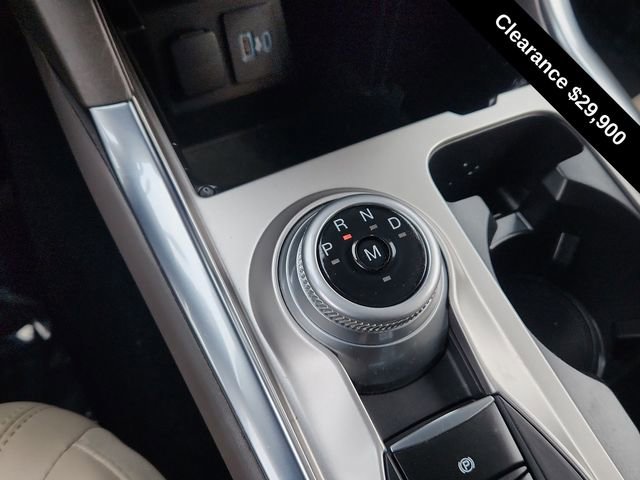 Used 2020 Ford Explorer Platinum w/ Premium Technology Package image 45