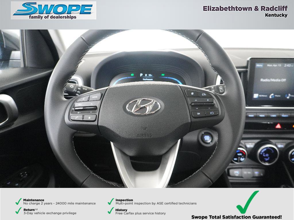 New 2026 Hyundai Venue SEL FWD image 15