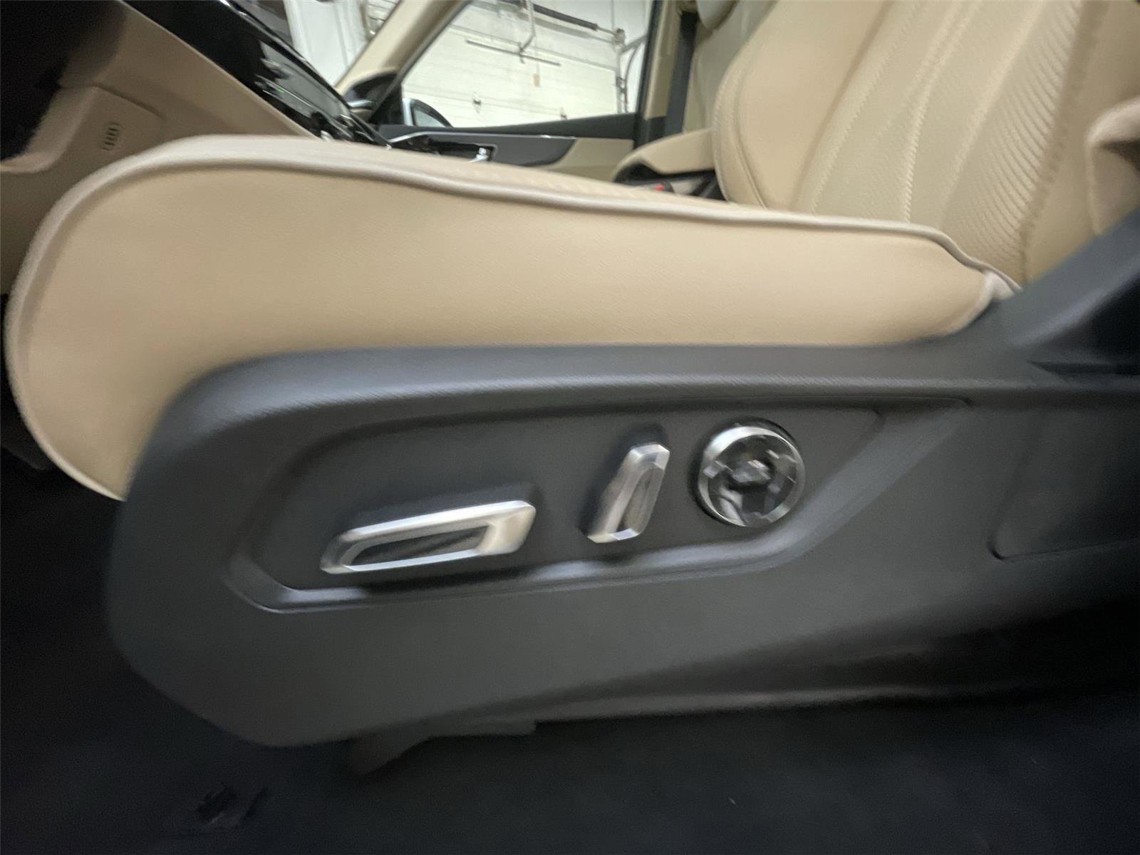 New 2026 Acura MDX SH-AWD w/ Advance Package image 13
