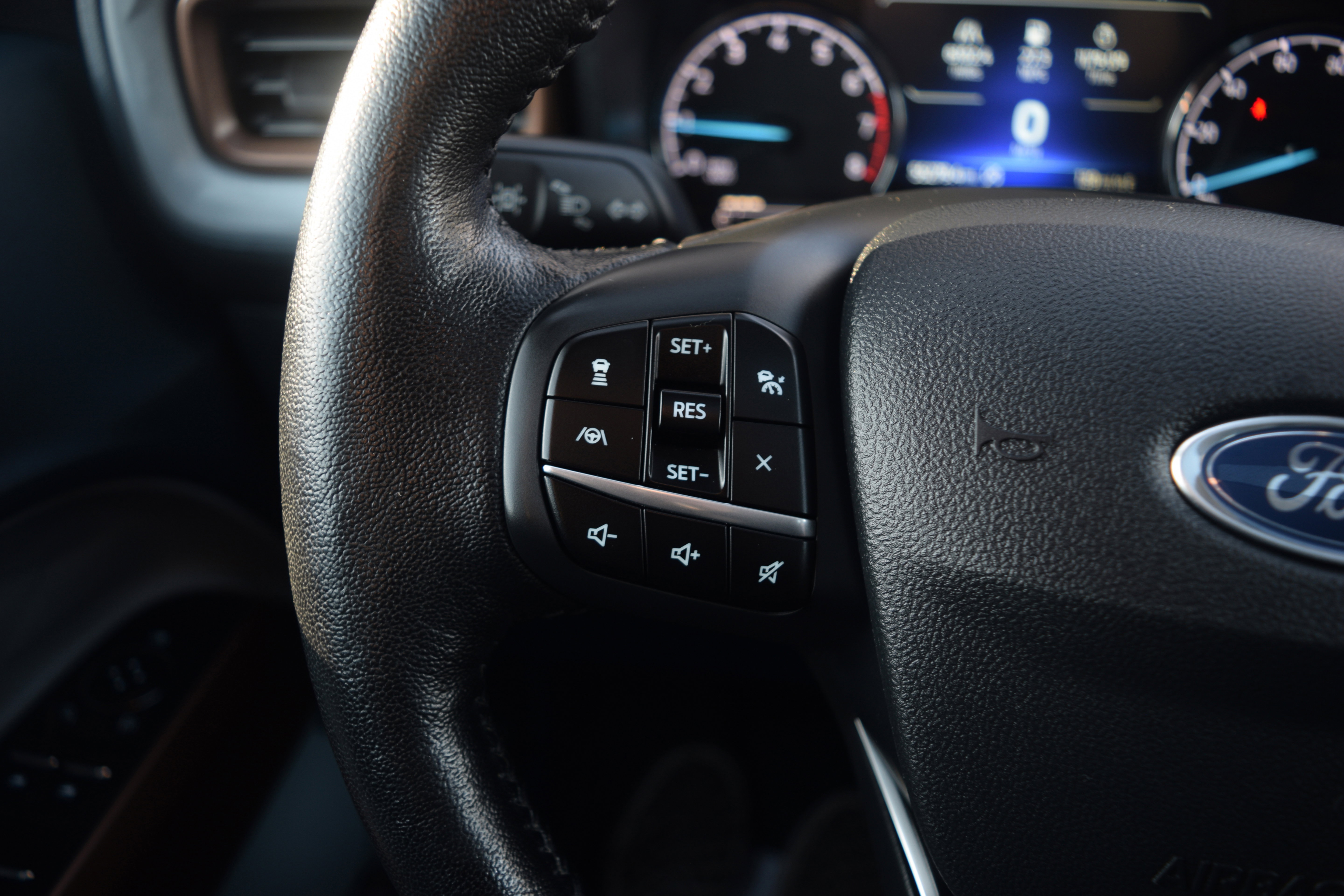 Used 2022 Ford Maverick Lariat w/ Lariat Luxury Package image 6