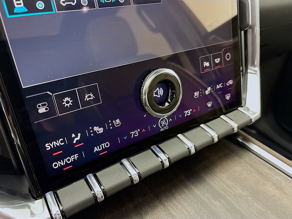 New 2026 GMC Acadia Denali Ultimate AWD/4WD image 16