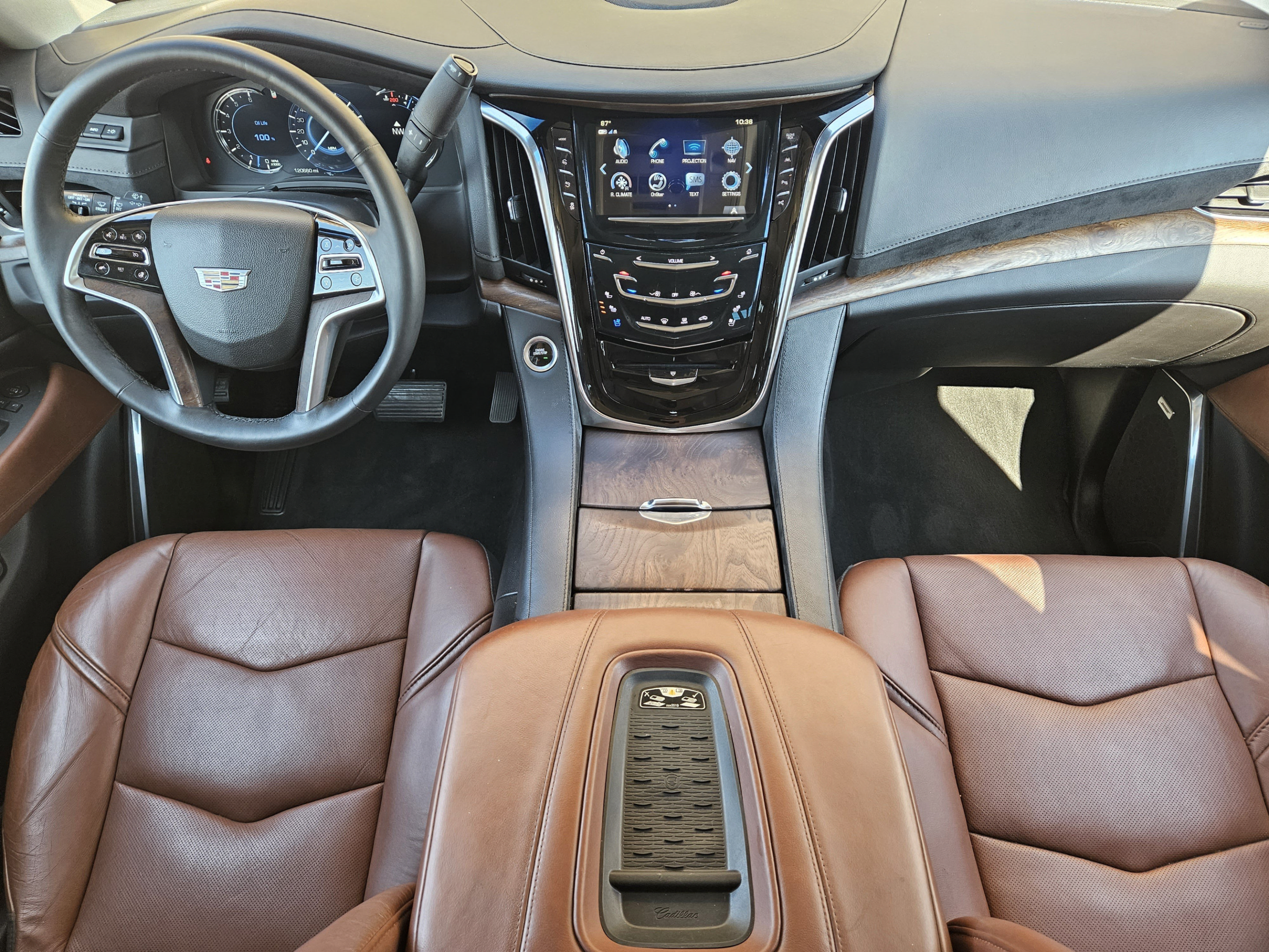 Used 2017 Cadillac Escalade Luxury RWD image 25