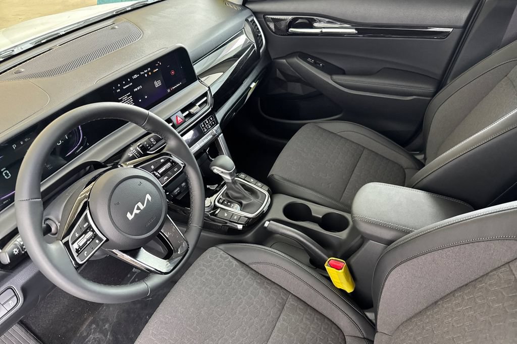 New 2026 Kia Seltos S AWD/4WD image 10