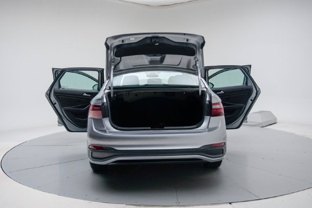 Used 2022 Volkswagen Jetta S FWD image 20