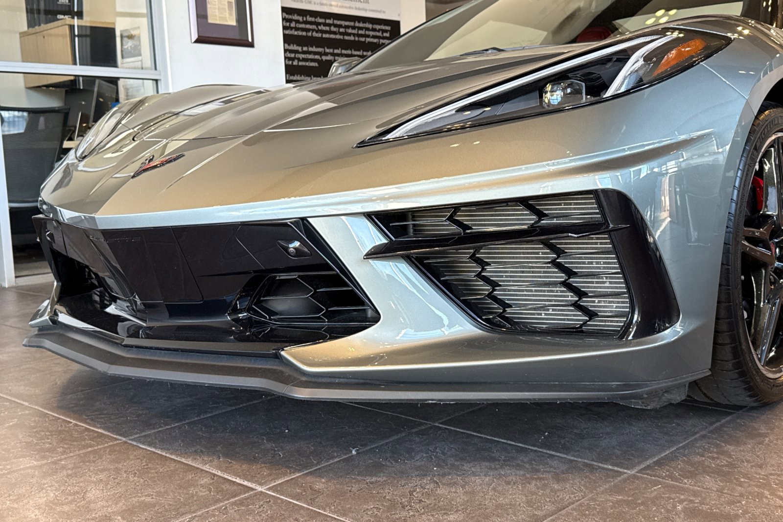 Used 2024 Chevrolet Corvette Stingray Preferred Conv w/ Z51 Performance Package image 38