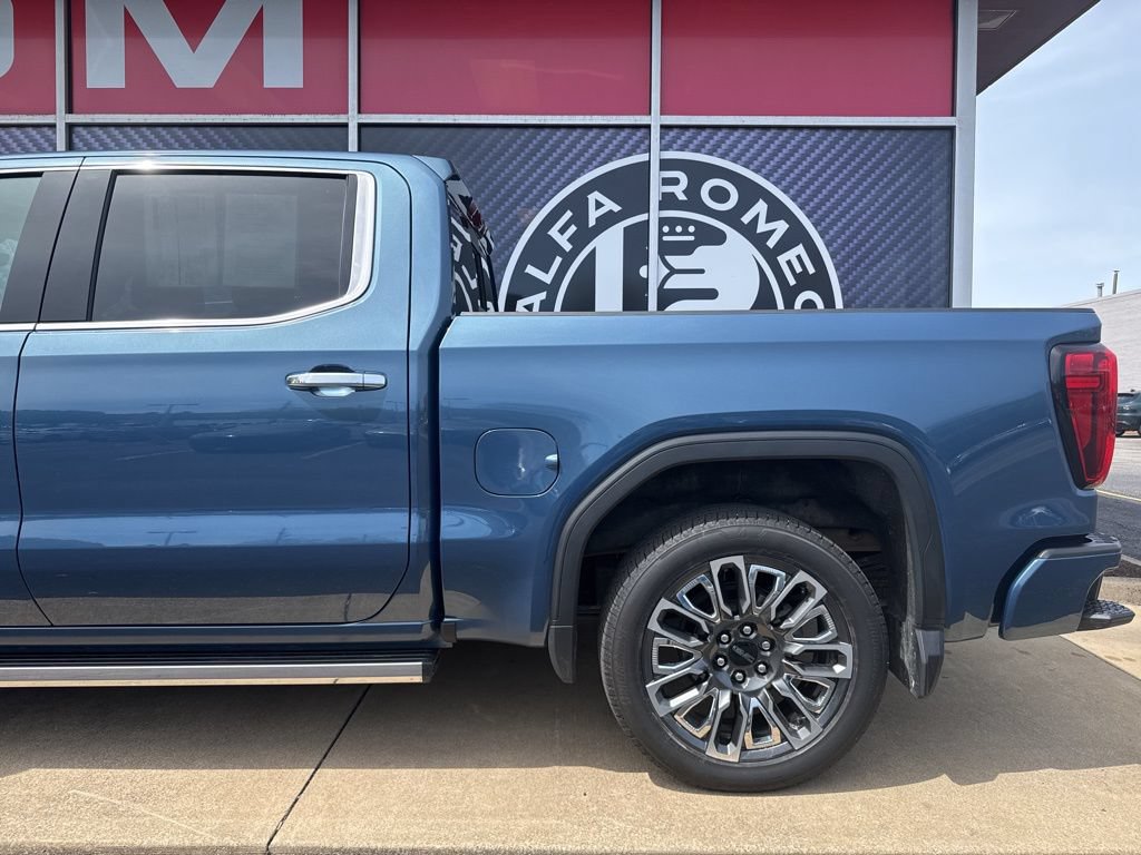 Used 2025 GMC Sierra 1500 Denali Ultimate AWD/4WD image 14