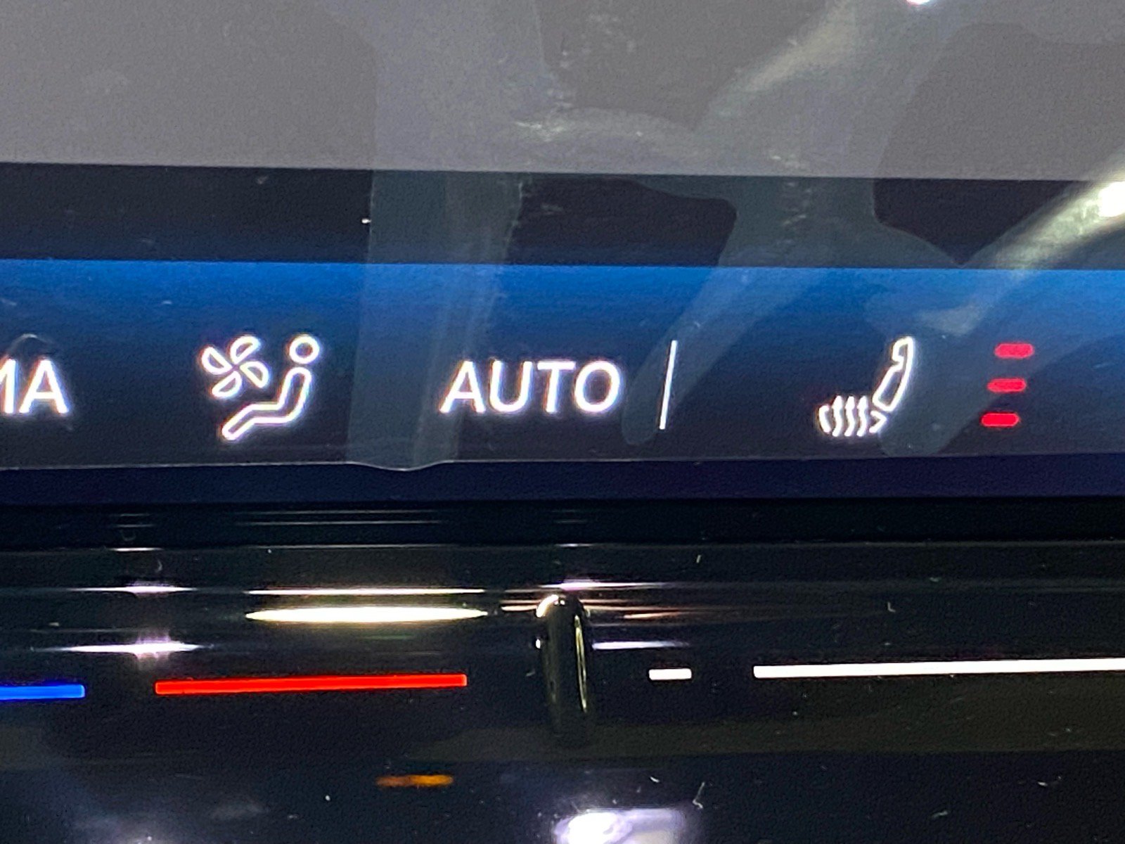New 2026 Volkswagen Tiguan SE R-Line AWD/4WD image 8