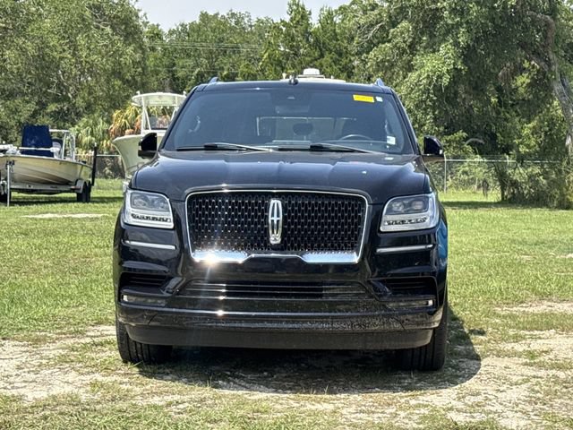 Used 2021 Lincoln Navigator L Reserve AWD/4WD image 3