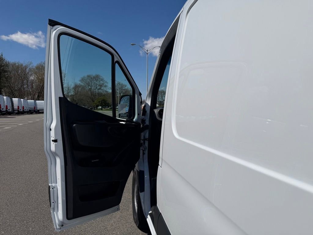 New 2026 Mercedes-Benz Sprinter 2500 image 12