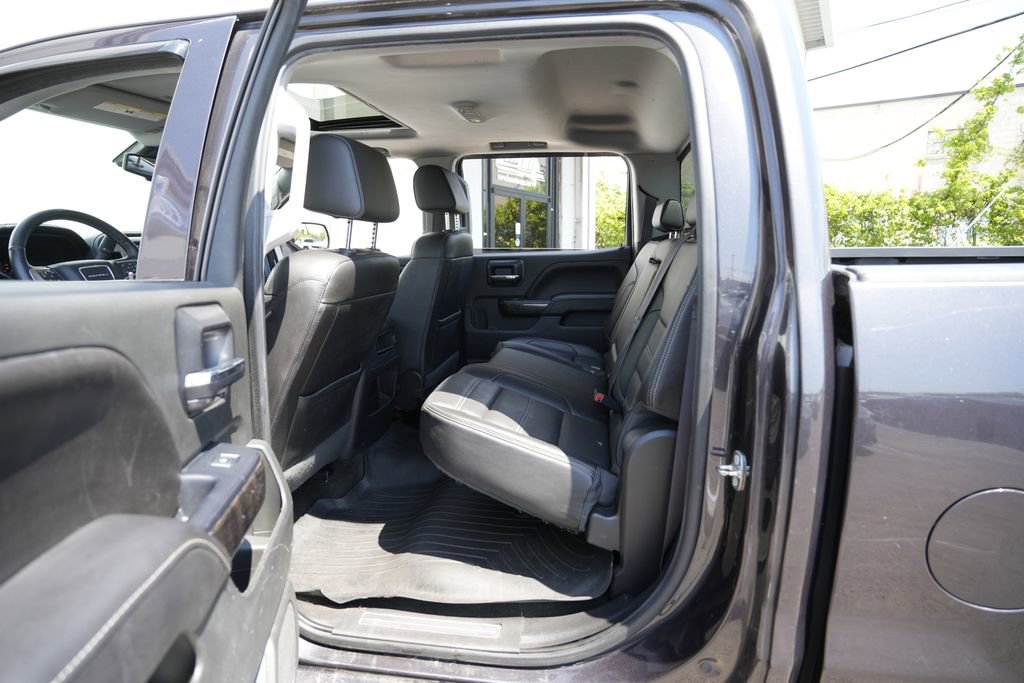 Used 2016 GMC Sierra 1500 Denali w/ Enhanced Driver Alert Package AWD/4WD image 25