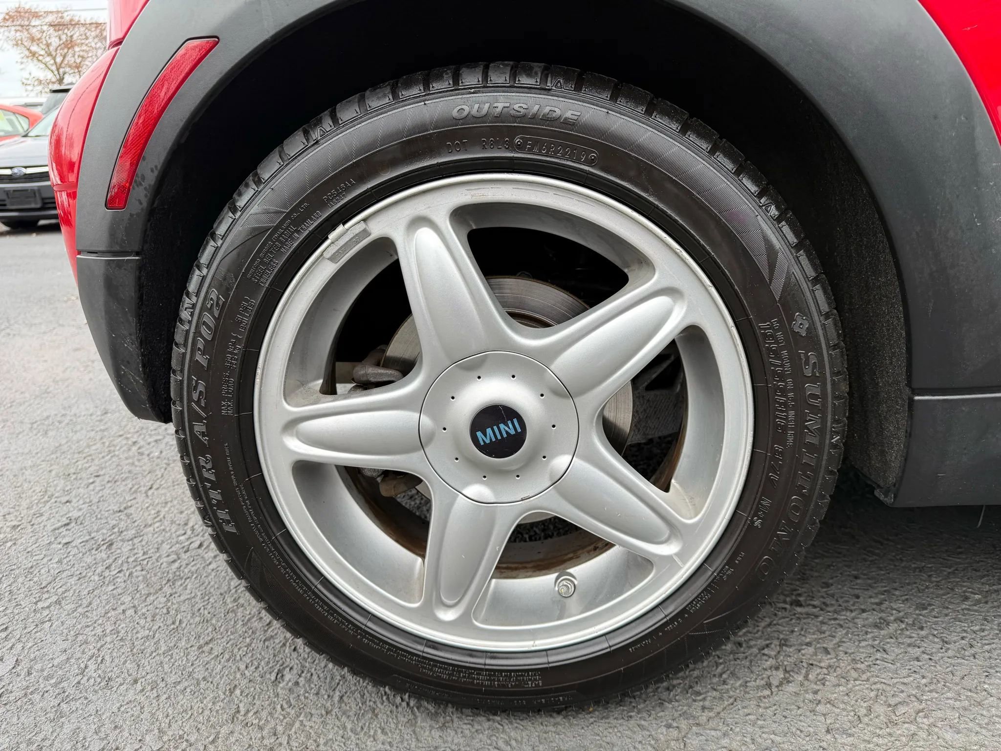 Used 2010 MINI Cooper Convertible image 10