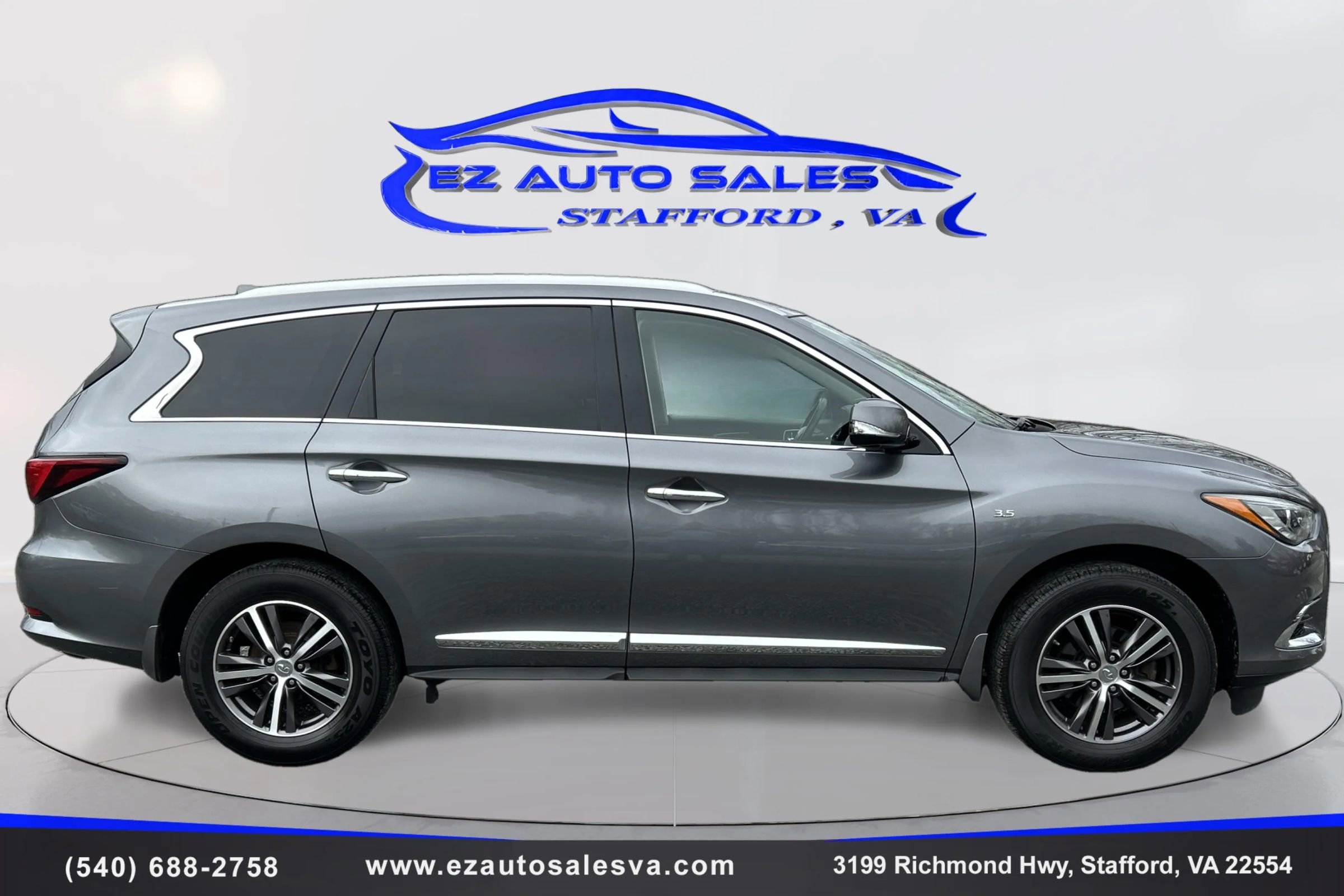 Used 2019 INFINITI QX60 Luxe w/ Essential Package image 4