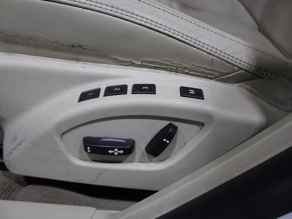 Used 2013 Volvo S60 T5 AWD/4WD image 10