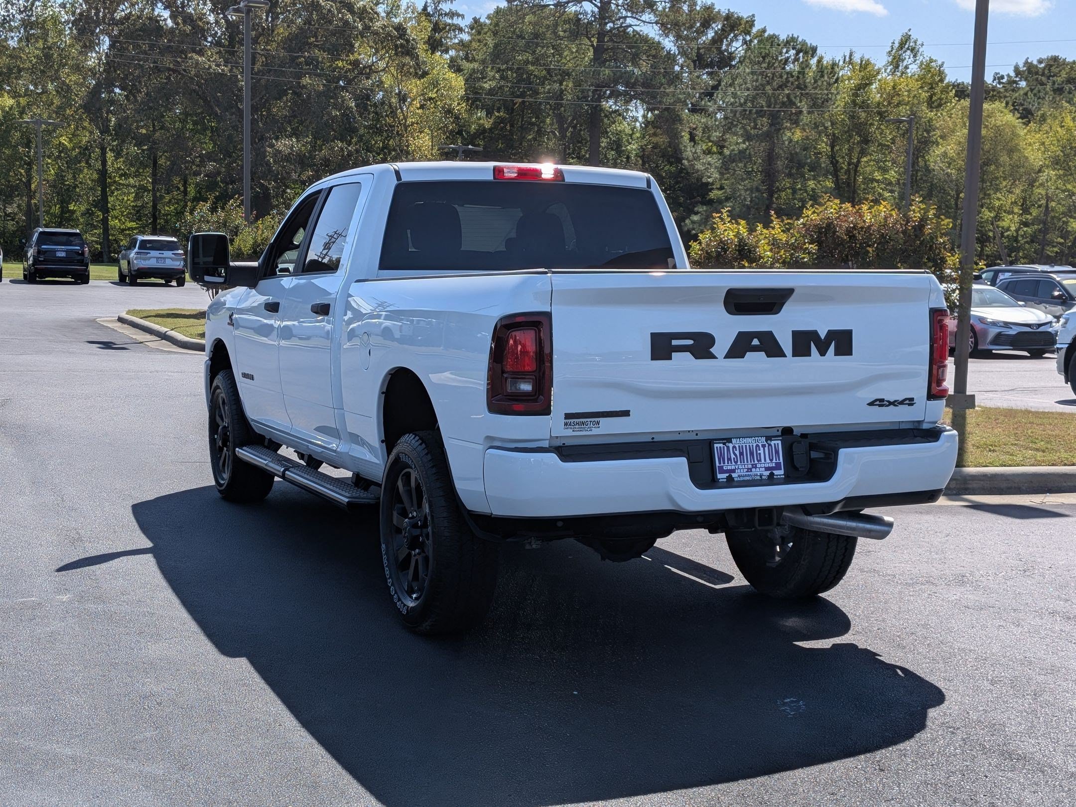 New 2026 RAM 2500 Big Horn AWD/4WD image 7