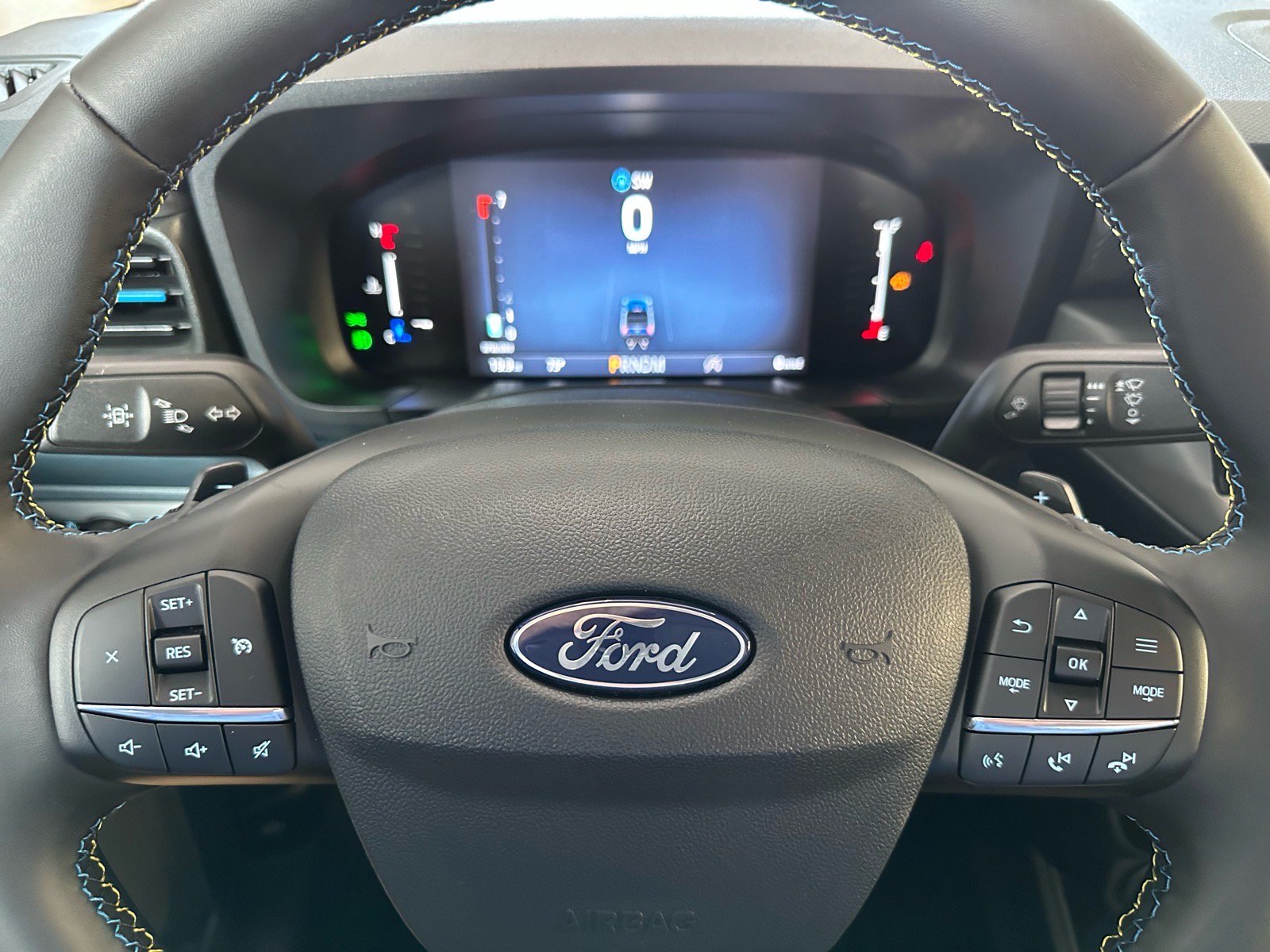 New 2026 Ford Maverick Lobo AWD/4WD image 30